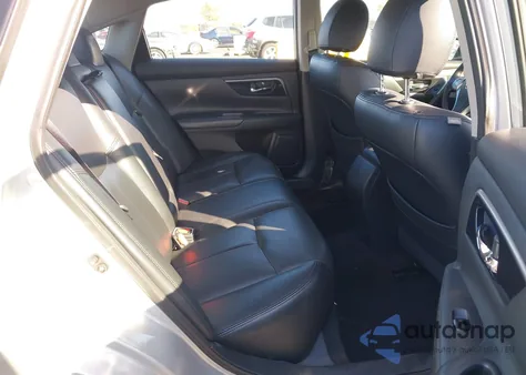 2014 Nissan Altima 2.5 S из США, поврежденный, VIN 1N4AL3AP8EC407570